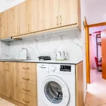 Dana Apartment *