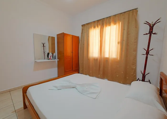 Dana 公寓 Sarandë