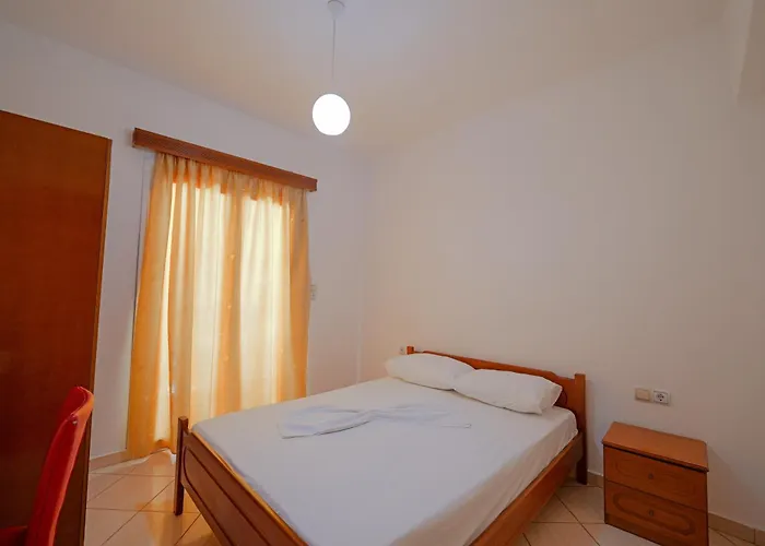 Dana 公寓 Sarandë